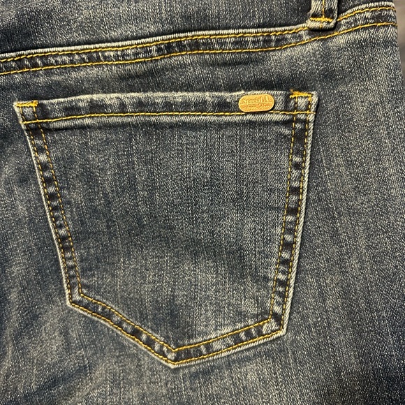 Classic Blue Skinny Jeans for Women - Picture 5 of 6